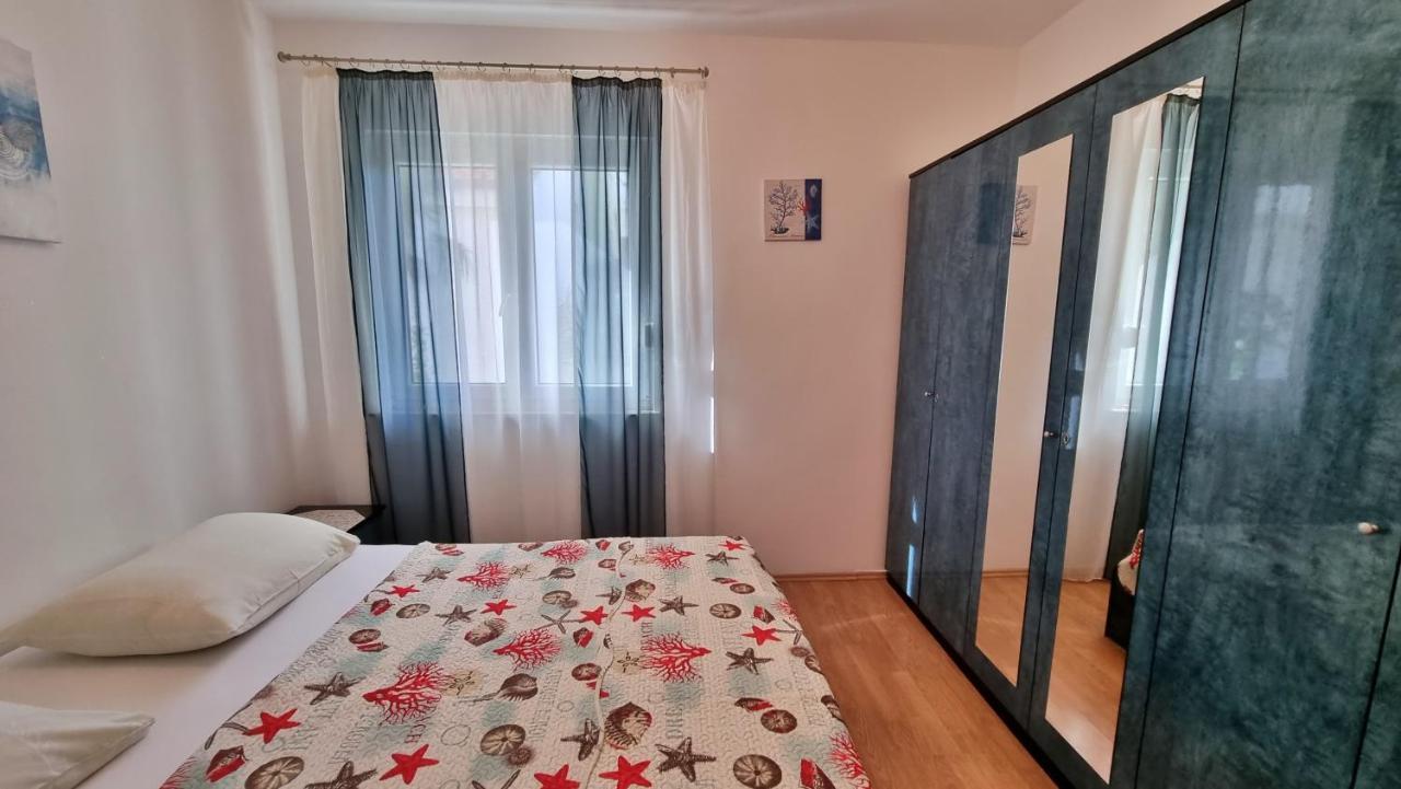 Apartments Slado Omiš Εξωτερικό φωτογραφία