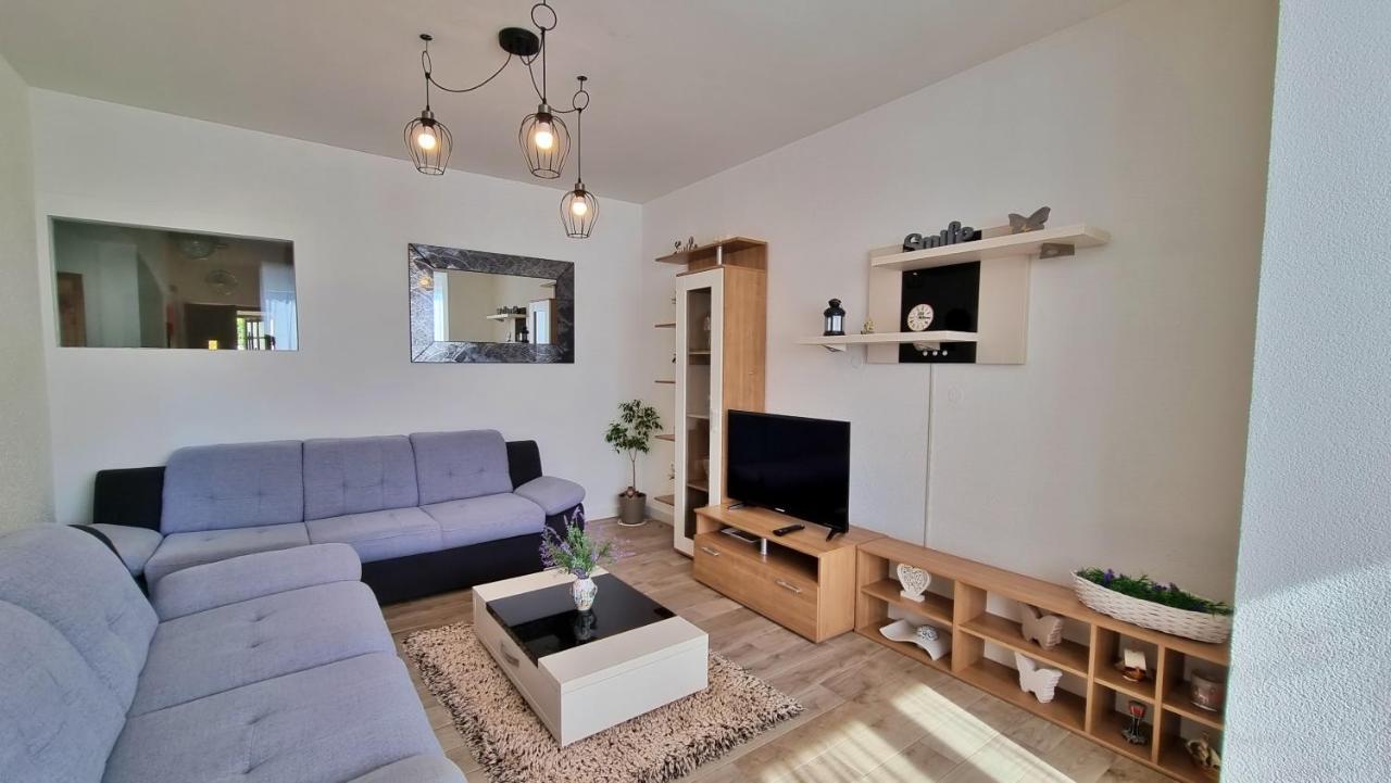 Apartments Slado Omiš Εξωτερικό φωτογραφία
