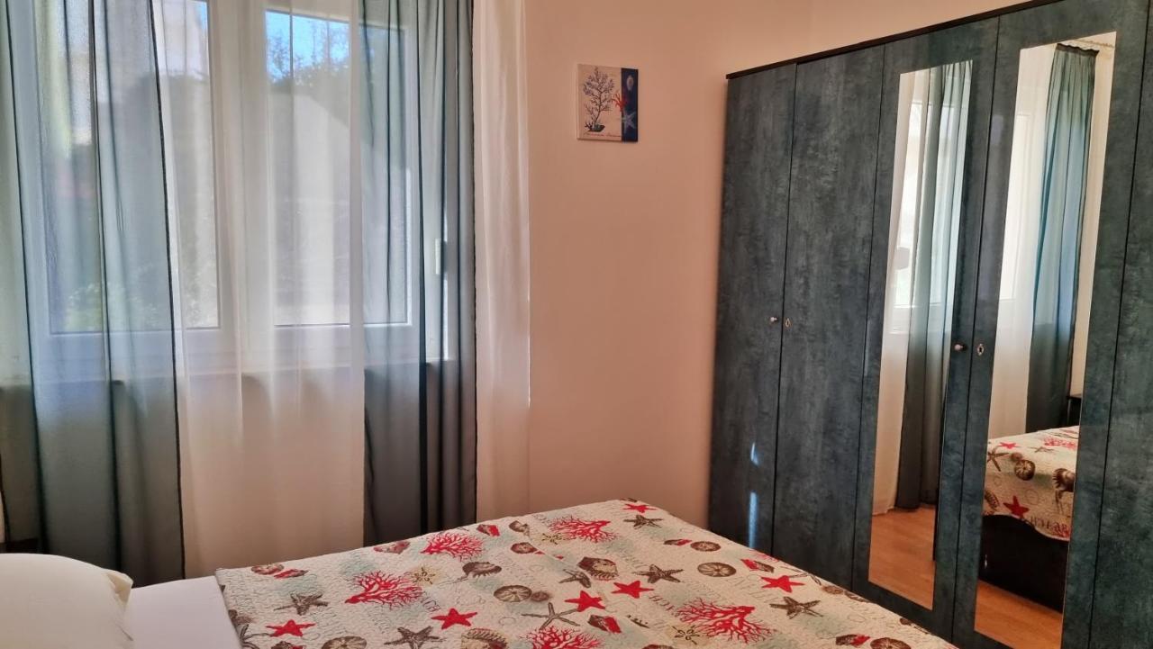 Apartments Slado Omiš Εξωτερικό φωτογραφία