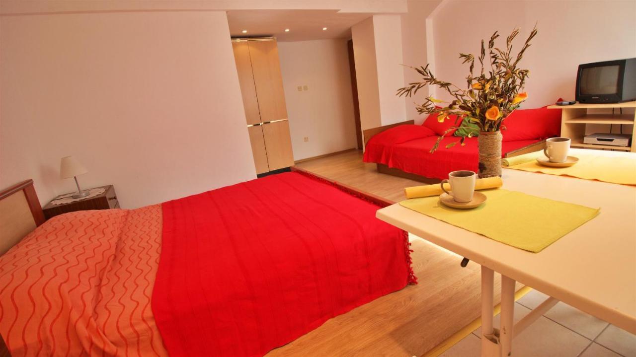 Apartments Slado Omiš Εξωτερικό φωτογραφία