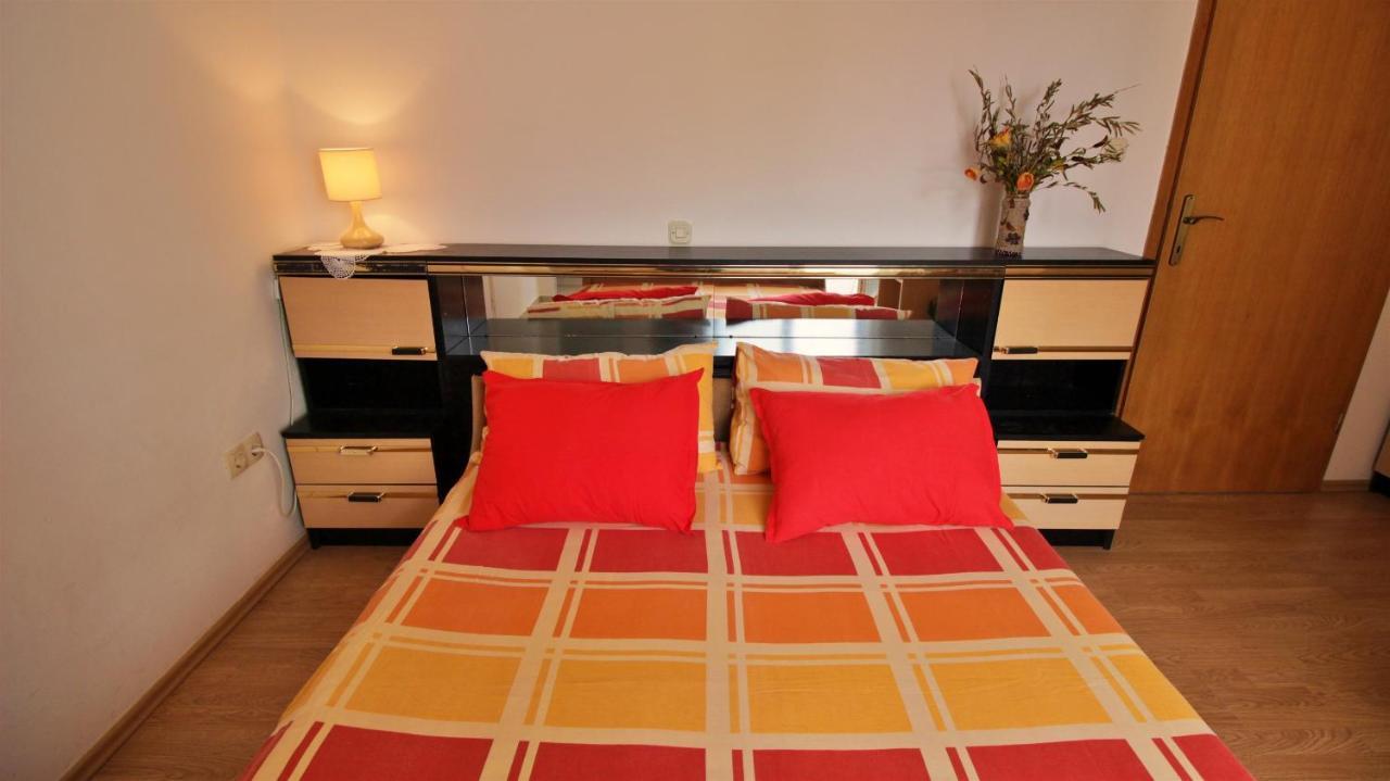 Apartments Slado Omiš Εξωτερικό φωτογραφία