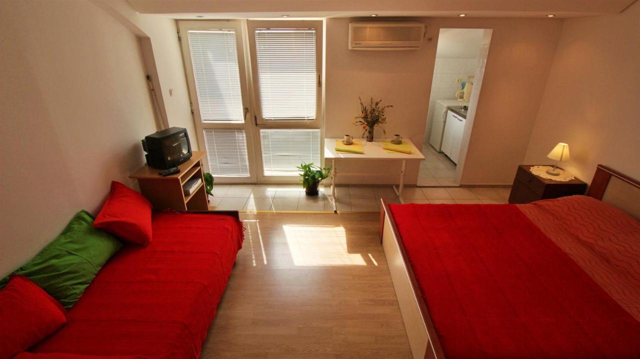 Apartments Slado Omiš Εξωτερικό φωτογραφία